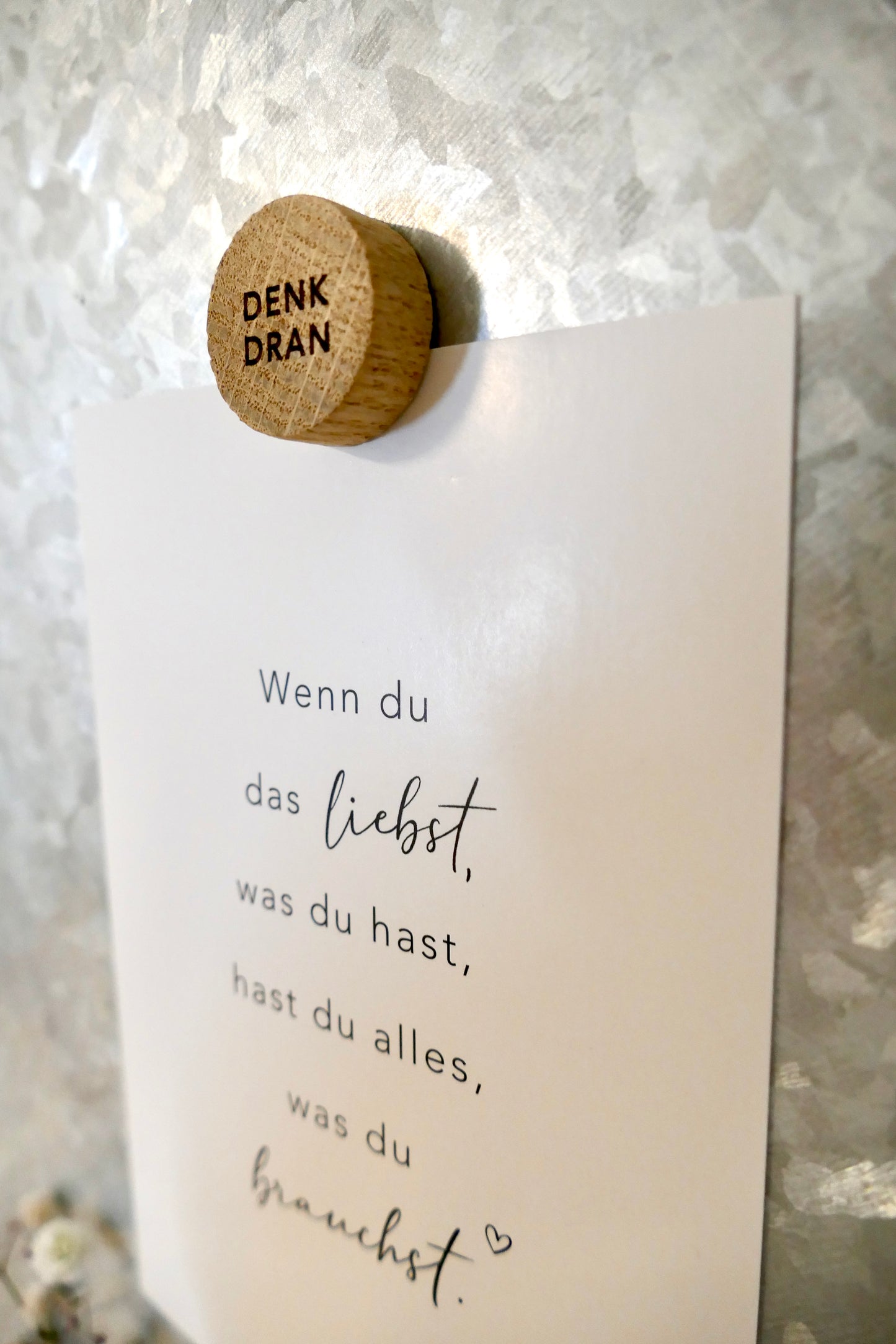 Eulenschnitt Magnettafel mit verschiedenen Magneten