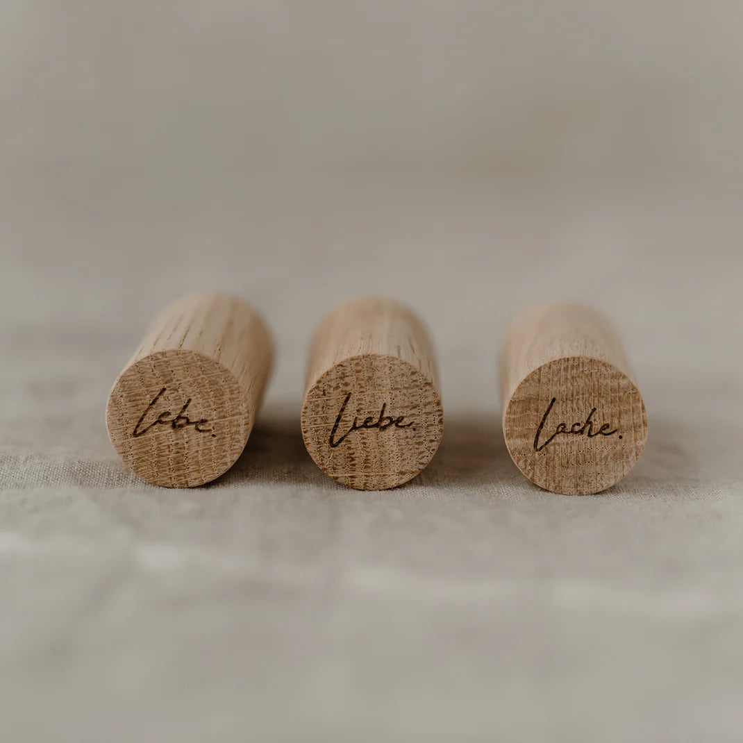 Eulenschnitt Wandhaken Holz Lebe Liebe Lache