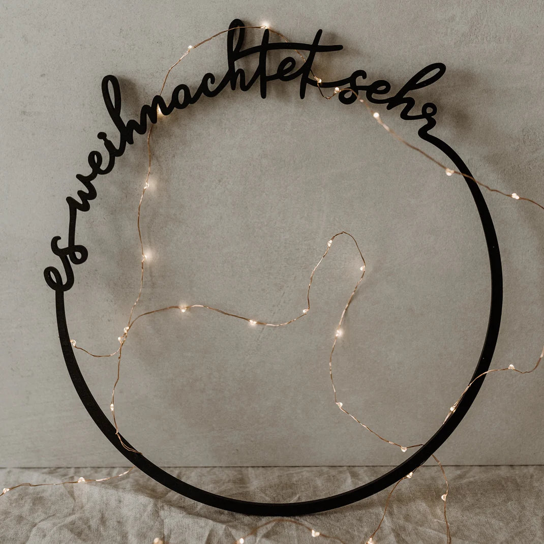 Eulenschnitt Holzkranz schwarz Es weihnachtet sehr