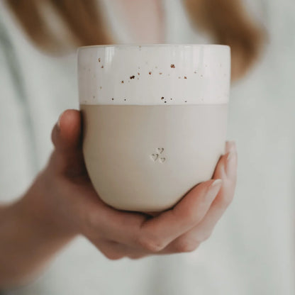 Eulenschnitt Becher Kleine Herzen