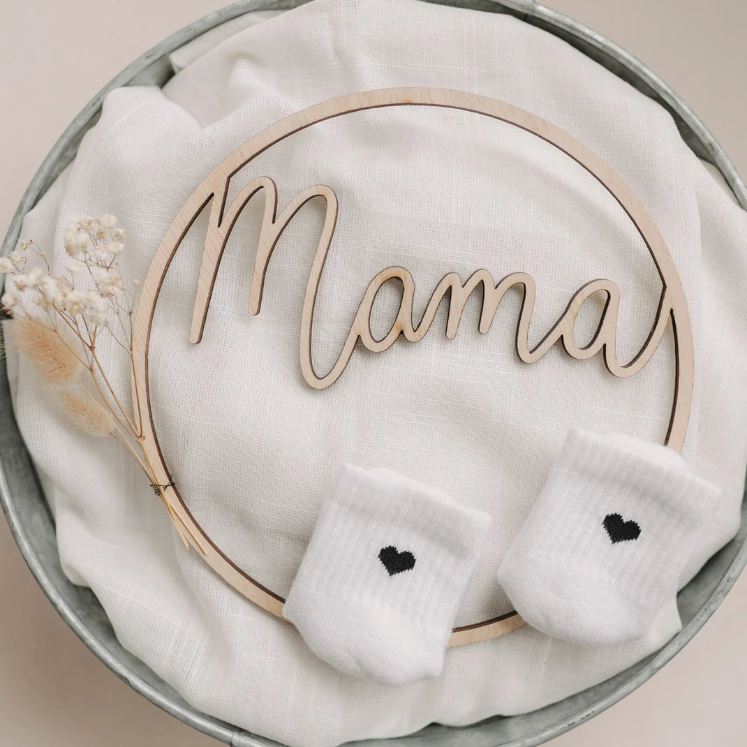 Eulenschnitt Babysocken Herz schwarz