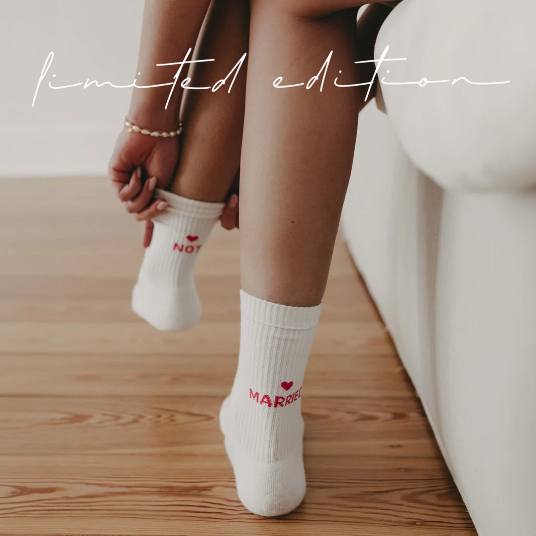 Eulenschnitt Socken Not Married